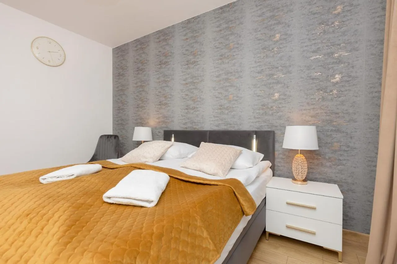 Praga Modern Apartment Lukowska By Renters 바르샤바 0*,